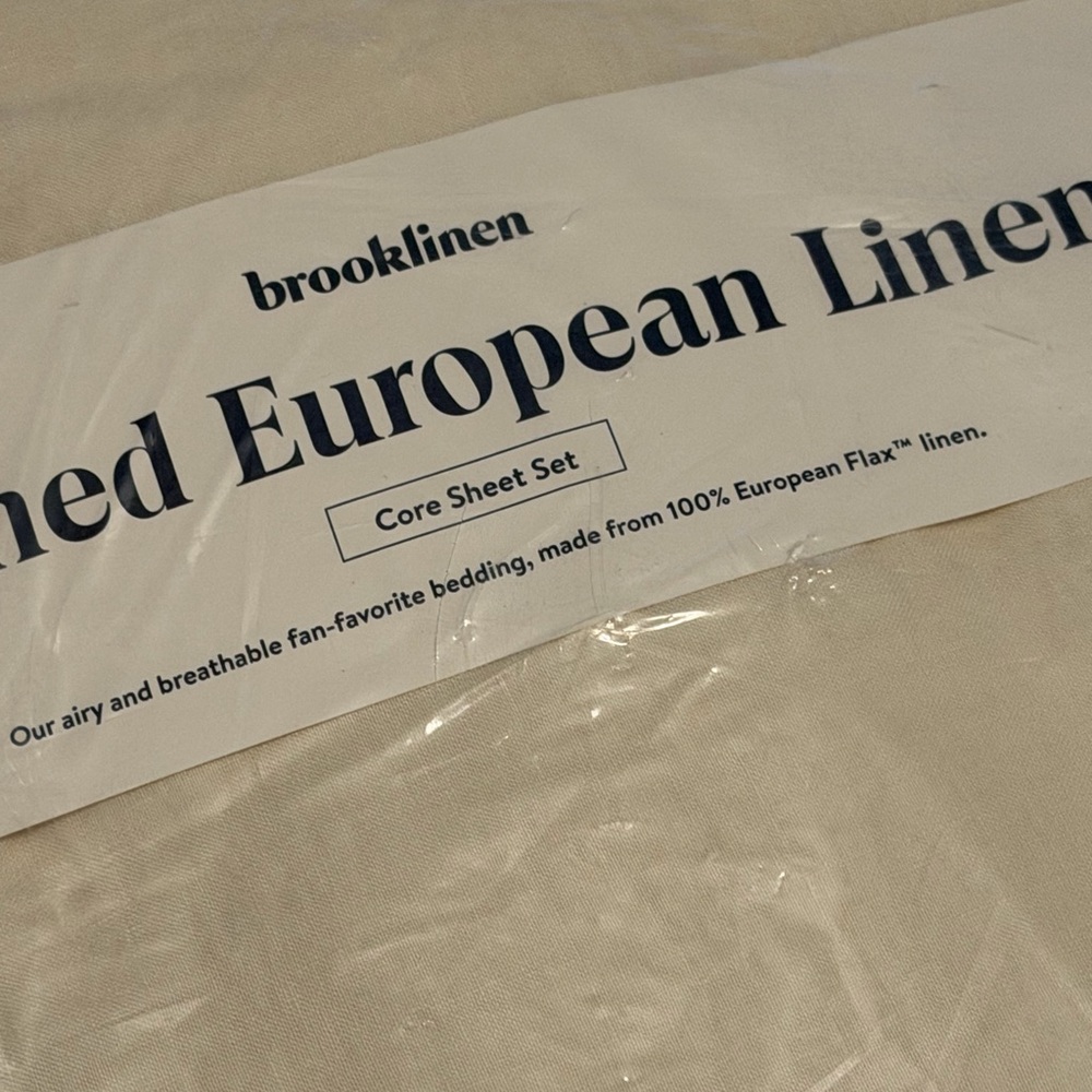 Brooklinen Washed European Linen Sheet Set queen - Picture 5 of 5